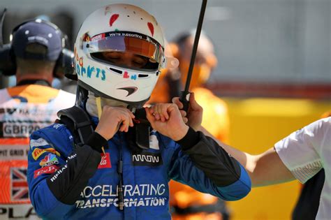 Share the best gifs now >>>. F1's return to helmet design freedom - the best so far ...