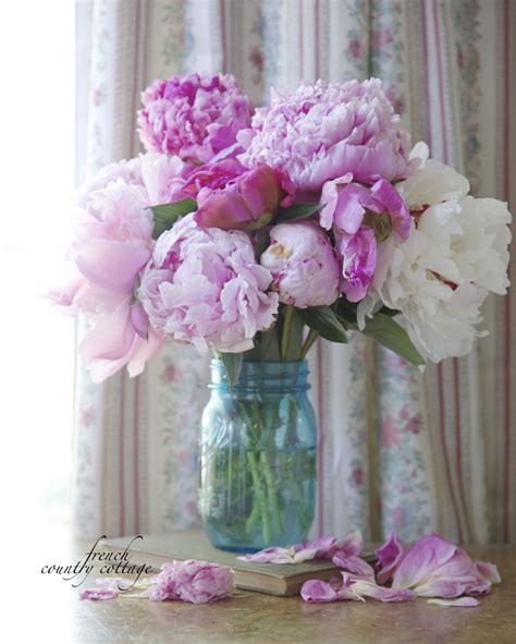 Here are some key french words and phrases related to love, friendship, and special occasions. Crushing on~ blue glass jars - FRENCH COUNTRY COTTAGE