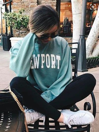 8 comfy fashion trends every lazy girl can totally love her track