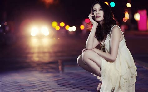 Photo City Night Lights Beauty Asian Girl Wallpaper 2560x1600 20509