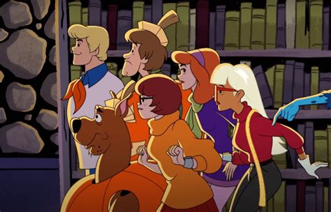 Fans React To Confirmation That Velma Is A Lesbian Parade