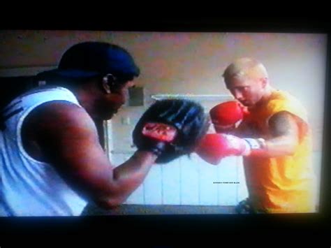 Eminem Aprendendo A Lutar Boxe