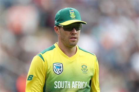 Ab de villiers' record odi hundred off 31 balls could make him the best batsman. AB De Villiers Confirms Retirement from International Cricket - SportzBonanza