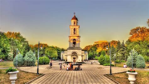 Moldau World Travel Guide