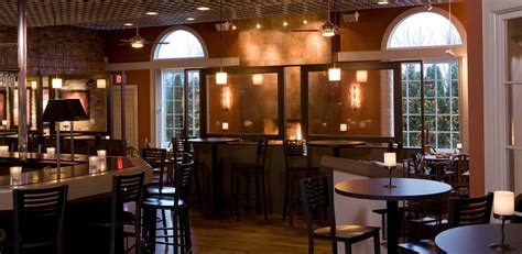 Harvey’s Central Grille Bistro Restaurant In Mequon Wi The Vendry