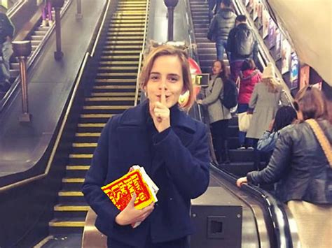 Emma Watson Leaves Feminist Books Around The New York