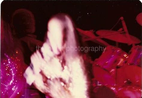 Blurry Girl Found Photo Color Free Shipping Original Snapshot Vintage 01 8 X Ebay