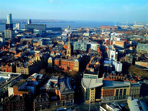 Free download high quality and widescreen resolutions desktop background images. Liverpool 4K | WallPics