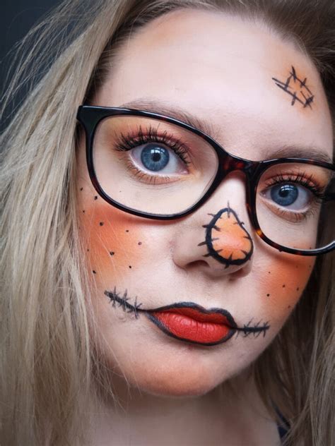halloween makeup for glasses wearers lottie lately