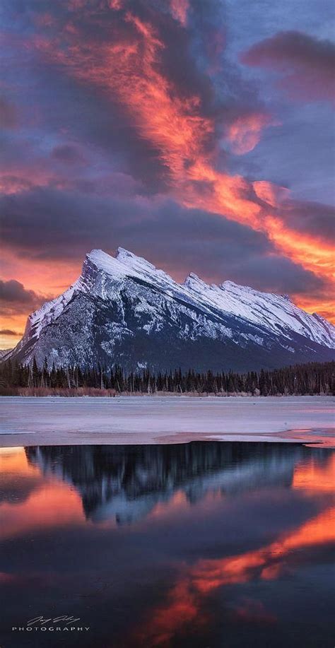 Banff Reflected Sunrise At Vermillion Lakes And Mount Rundle Banff