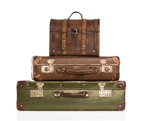 2900 Vintage Suitcases Stacked Stock Photos Pictures And Royalty Free