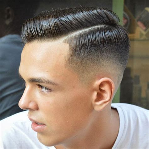 Check spelling or type a new query. 51 Cool Short Haircuts and Hairstyles For Men