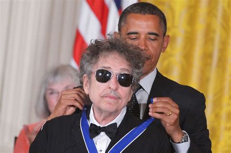 Who Is Bob Dylan 17 Facts About The American Singer Songwriter And