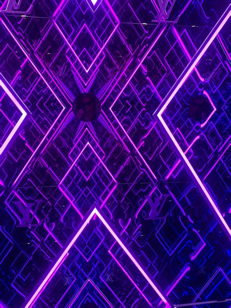 550 Neon Purple Pictures Download Free Images On Unsplash