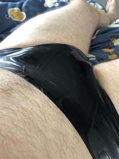 Bulge In Tiny Rubber Pants Reddit Nsfw
