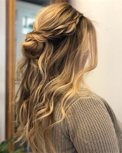This wedding hairstyle for long hair is called waterfall braid is an interesting version of an ordinary down style. 27 Gorgeous Wedding Hairstyles for Long Hair for 2020