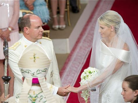 Monaco Le Mariage De Charlene Et Du Prince Albert En Images Elle