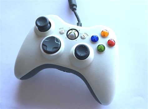 Official Microsoft Xbox 360 Wired White Original Genuine Controller