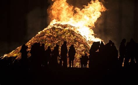 The Battle For The Largest Bonfire In The Netherlands Amusing Planet