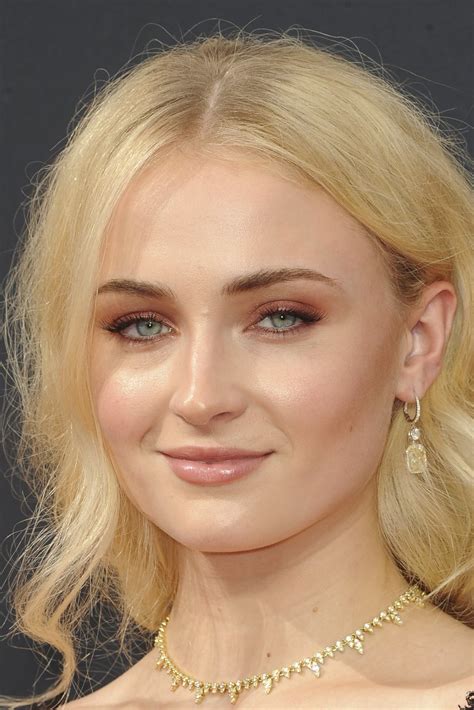 Sophie Turner Actress Age Hot Sex Picture