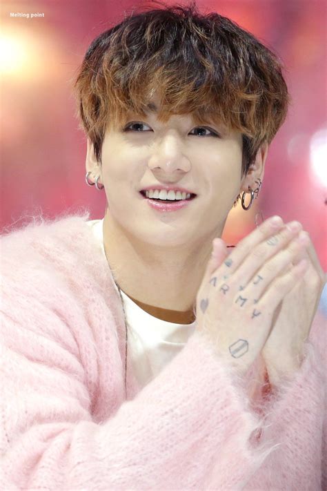 Jungkook cute foto jungkook maknae of bts photo sketch perfect boy bts pictures bts boys korean singer jung kook. MELTING POINT on Twitter in 2020 | Jungkook cute, Jungkook ...