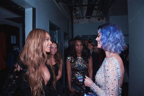 Here 18 Celebrities Gushing About Beyoncé With Images Katy Perry Grammy Katy Perry Katy