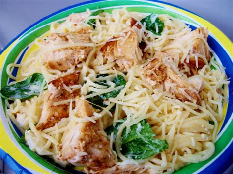 Boil angel hair pasta according to package directions, drain and keep warm. Lemon Angel Hair with Chicken and Spinach | KeepRecipes ...