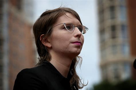 Judge Won T Reconsider 1 000 Per Day Fines For Chelsea Manning