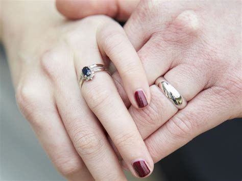 An individual can marry in the united states as of right, without parental consent or other authorization, on reaching 18 years of age (and used to be 21 years of age before 1971) as that is the age of majority, in all states except in nebraska, where the general marriage age. New York state raises legal age of marriage from 14 to 18 ...