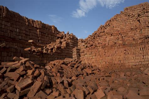 Worn Out Brick Makers Work To Help As Nepal Readies To Rebuild