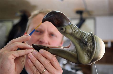 Taxidermist Carl Church Is Bringing Back The Dodo In Model Form Dodo