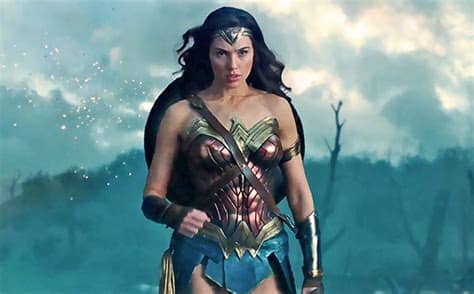 Wonder woman art wonder woman kunst gal gadot wonder woman wonder women wonder woman blue dress linda carter marvel dc actors cultura pop. Wonder Woman trailer debuts with Gal Gadot as title hero ...