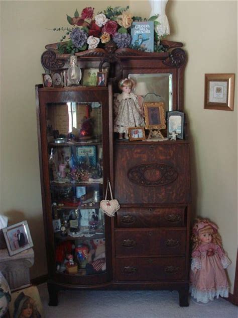 The old curio cabinet antique shop sells antiques and collectibles online out of london ontario canada. Antique Oak Secretary/Curio Cabinet antique appraisal ...