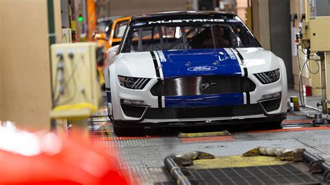 Pony Up 2019 Ford Mustang Nascar Cup Racer Is Ready For The Track