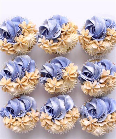 Cupcake Ideas Almost Too Cute To Eat Blue Ivory Cupcakes With Silver Balls Cupcake Cake