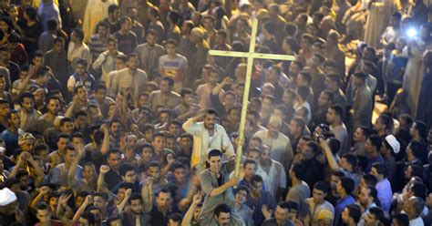 Egypt attack: Islamic State claims ambush on Coptic Christians