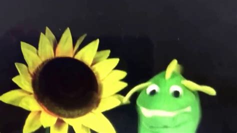When Bard The Green Dragon Smells The Flower He Sneezes Youtube