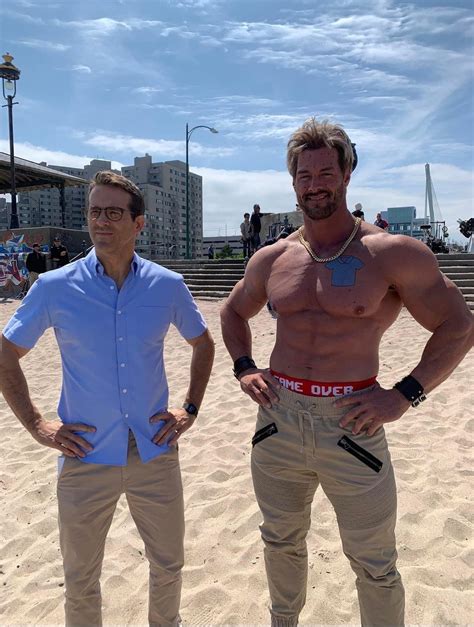 Aaron Reed Is The Bodybuilder Who Embodied Ryan Reynolds Free Guy