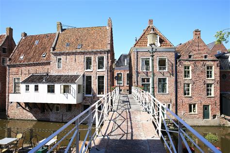 It is a charming town with many medieval buildings in the centre and a good number of activities in the summer months. Bezoek de historische stad Appingedam