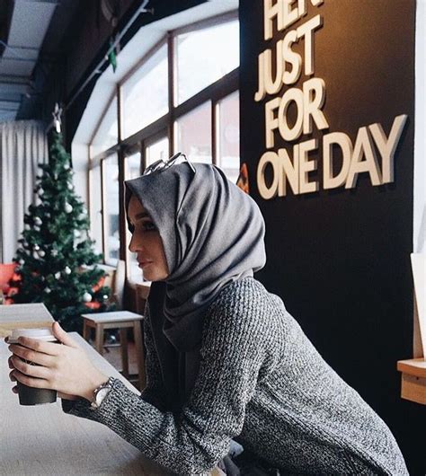 Открыть страницу «alexandra golovkova» на facebook. Golovkova.s | Muslim women fashion, Street hijab fashion ...