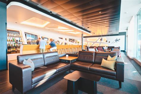 How To Access Airport Lounges Without Flying First Class