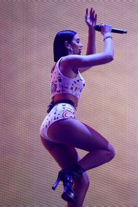 Hot Big Butt Photos Of Dua Lipa Which Are Almost Perfect
