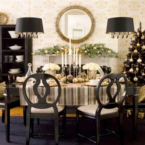 In the category of dining room contains the best selection for design. Beautiful Centerpieces for Dining Room Tables - HomesFeed