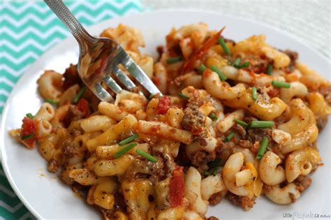 Another current thread inspired me. Homemade Macaroni and Cheese with Ground Beef Recipe - Kate & Company