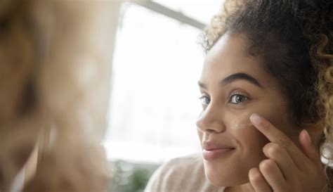 11 Best Sunscreens For Sensitive Skin Derm Approved 2022 Pedfire