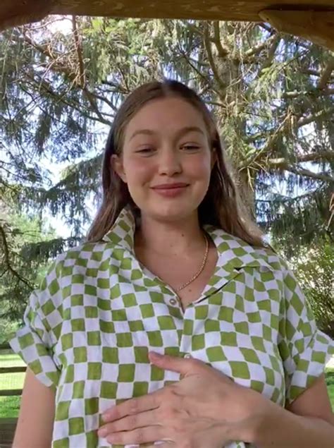 Gigi Hadid Debuted Her Baby Bump In The Cutest Pajama Trend Who What