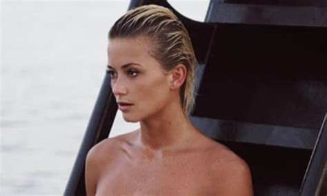 Made In Chelsea S Olivia Bentley Shows Off Her Incredible Abs In A White Bandeau Bikini In Kenya