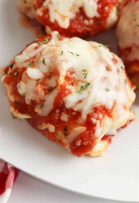 Pizza Stuffed Chicken Roll Ups Recipe Dine Dream Discover