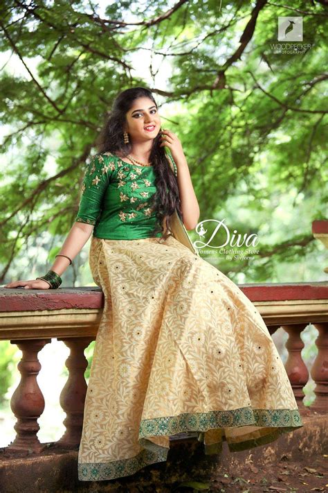 Pin By Elsa On Onam Costumes Long Skirt And Top Long Skirt Top Designs Skirt Top