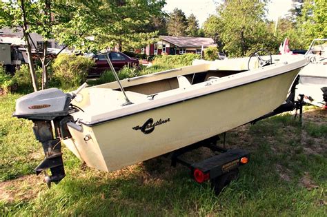 14 Foot Crestliner Fiberglass Boat For Sale Outside Ottawagatineau
